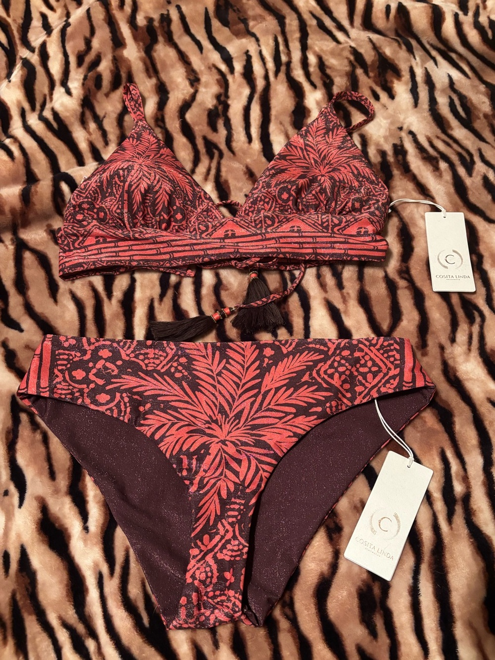 Cosita Linda Coral & Brown Printed Bralette Bikini. NWT.